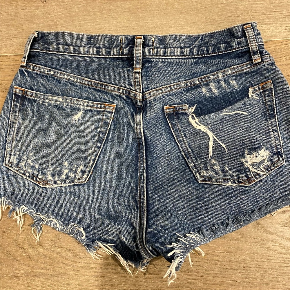 Blue distressed jean shorts in great condition